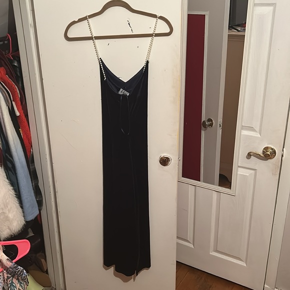 NWT, Sam Edelman Size 8, Blue Velvet dress with beaded straps - Picture 3 of 6